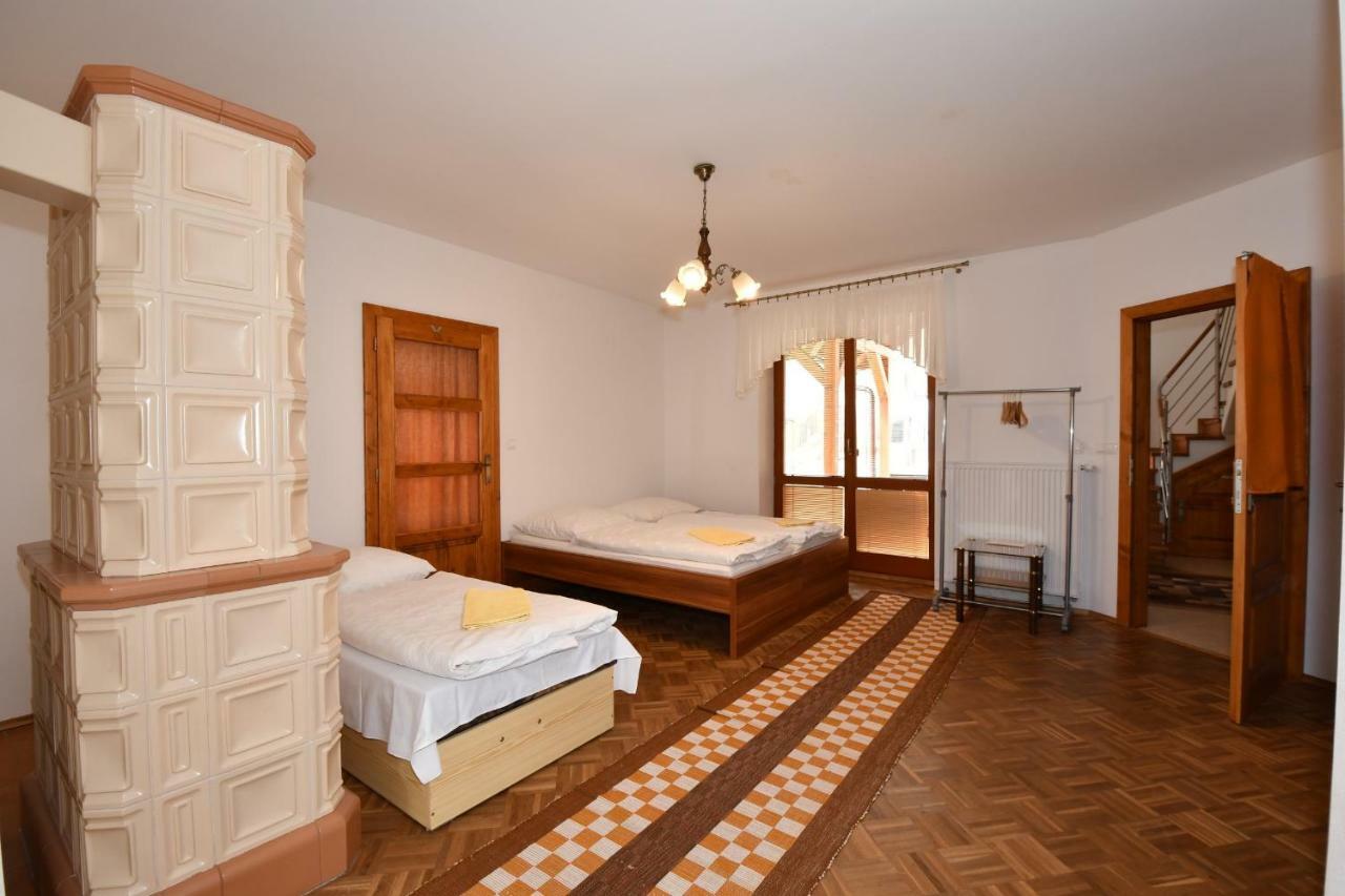 Ubytovanie Dita Červený Kláštor Exterior foto