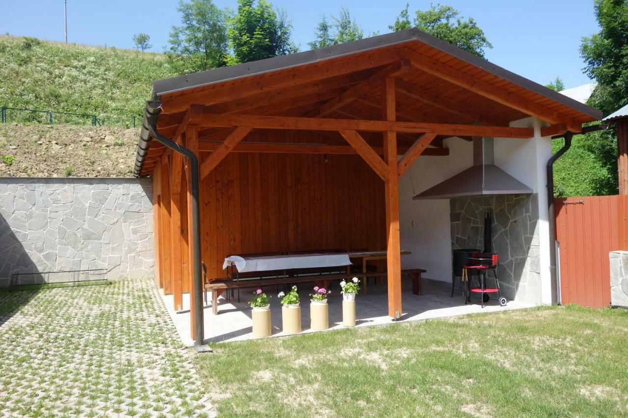 Ubytovanie Dita Červený Kláštor Exterior foto